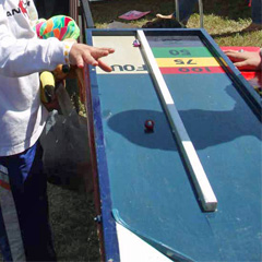 Rebound carnival game